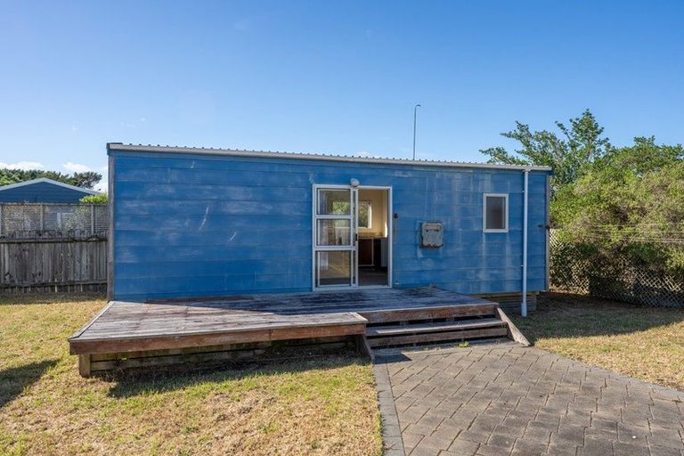 Photo of property in 14 Scott Avenue, Otaki Beach, Otaki, 5512