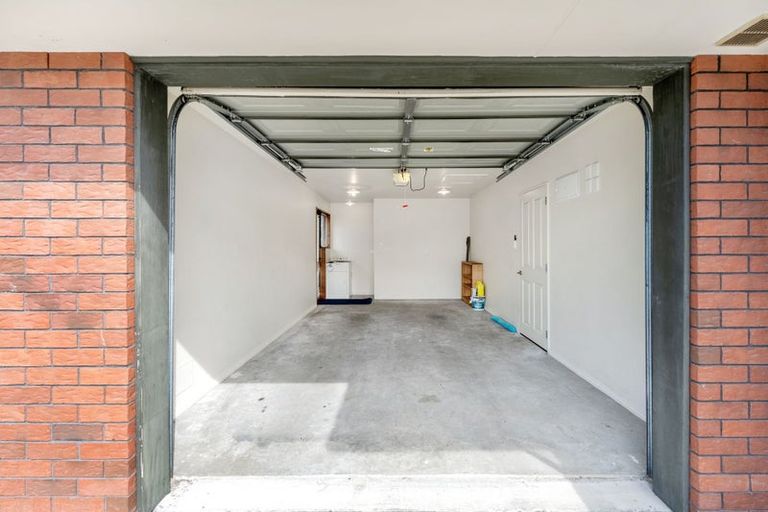 Photo of property in 14 Onslow Street, Gore, 9710