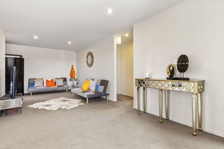 Photo of property in 92b Schnapper Rock Road, Schnapper Rock, Auckland, 0632