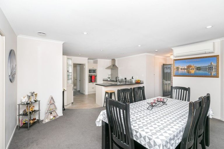 Photo of property in 4 Chadwick Place, Rototuna North, Hamilton, 3210