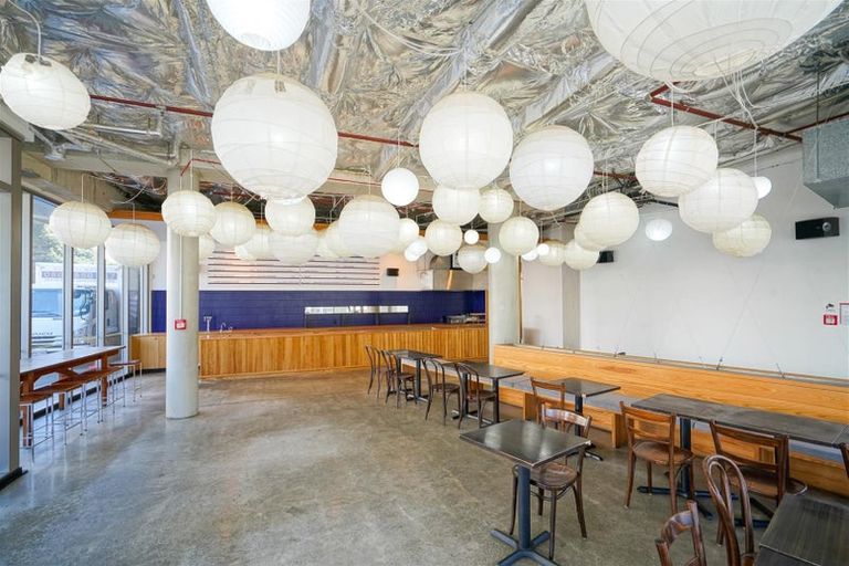 Photo of property in 251/2 Market Lane, Wellington Central, Wellington, 6011