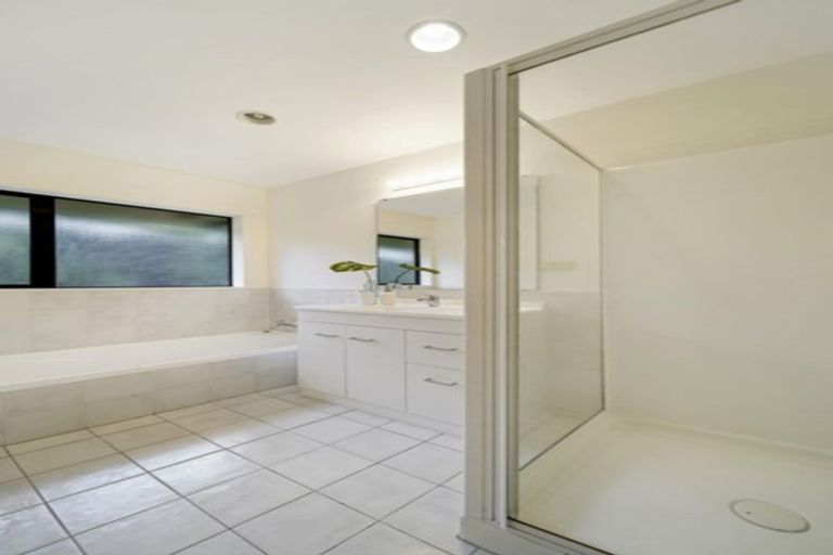 Photo of property in 22 Limerick Place, Dannemora, Auckland, 2016