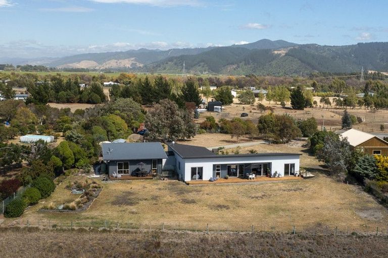Photo of property in 61 Edgewater Place, Rarangi, Blenheim, 7273