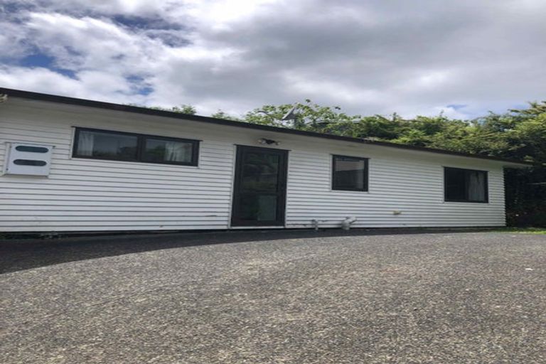 Photo of property in 46b Brains Road, Kelston, Auckland, 0602