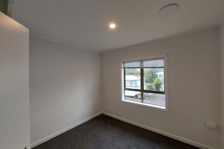 Photo of property in 157a Seaview Road, Westown, New Plymouth, 4310