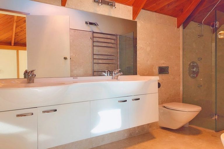 Photo of property in 175 Okura River Road, Okura, Albany, 0792