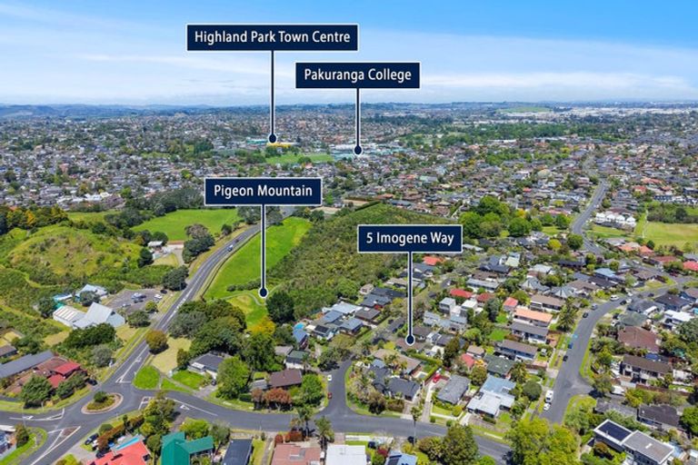 Photo of property in 5 Imogene Way, Half Moon Bay, Auckland, 2012
