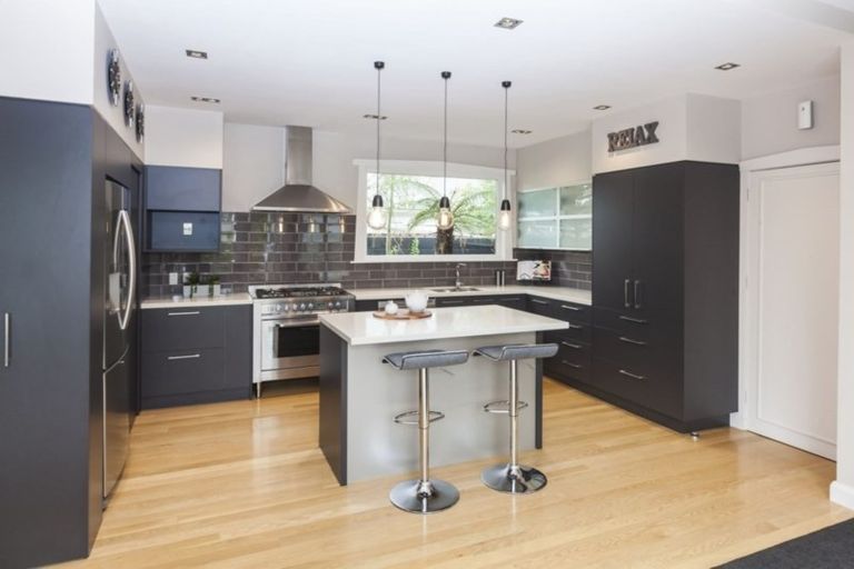 Photo of property in 128 Rutland Street, St Albans, Christchurch, 8052