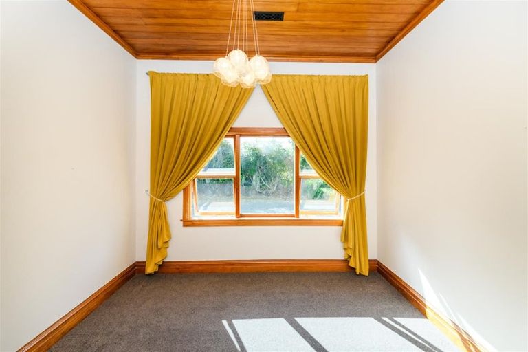 Photo of property in 93 Pukepapa Road, Marton, 4710