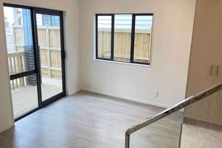 Photo of property in 11 Faithful Drive, Karaka, Papakura, 2113