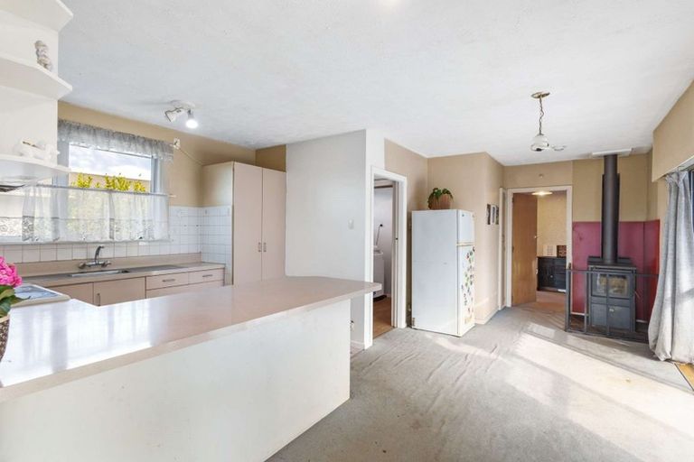 Photo of property in 25 Camelia Place, Islington, Christchurch, 8042