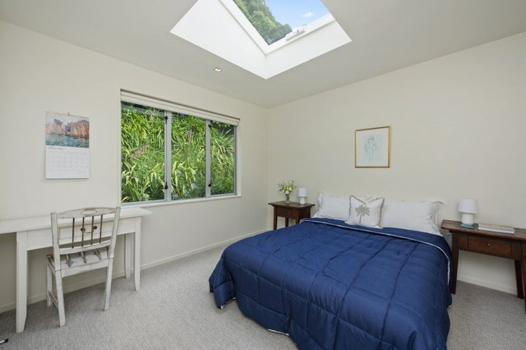 Photo of property in 3/363 Karaka Bay Road, Karaka Bays, Wellington, 6022
