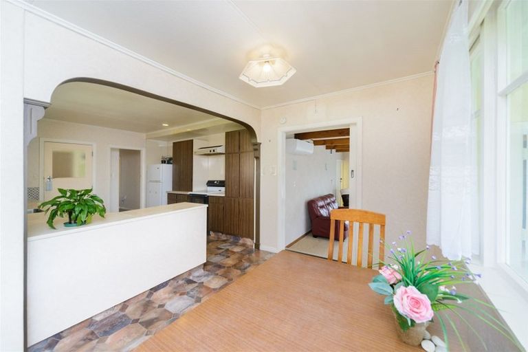 Photo of property in 44 Highbury Avenue, Highbury, Palmerston North, 4412
