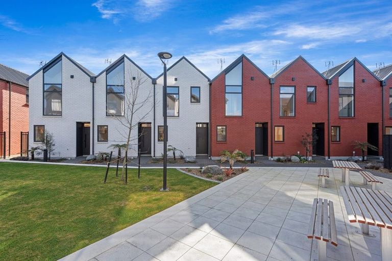 Photo of property in 6/13 Donald Place, St Albans, Christchurch, 8014