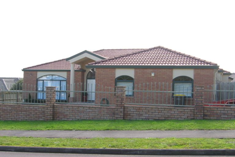 Photo of property in 14 Burnaston Court, Dannemora, Auckland, 2016