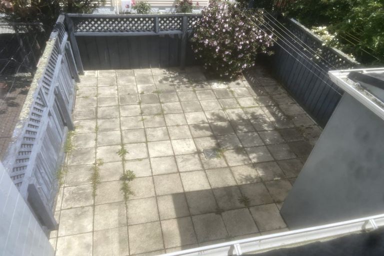 Photo of property in 25d Tennyson Street, Petone, Lower Hutt, 5012