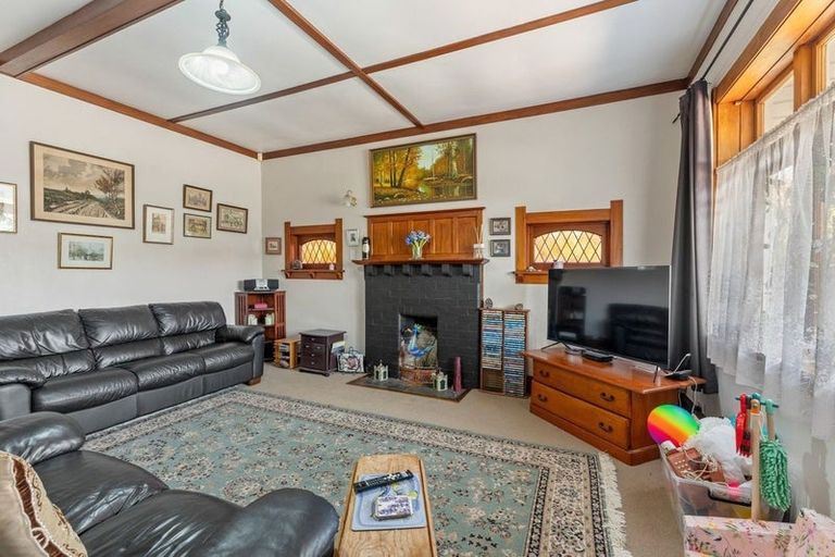 Photo of property in 1 Tawa Street, Gonville, Whanganui, 4501