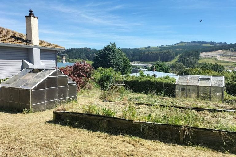 Photo of property in 6 Scotland Terrace, Green Island, Dunedin, 9018