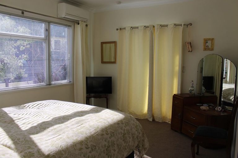 Photo of property in 34 Durham Drive, Havelock North, 4130