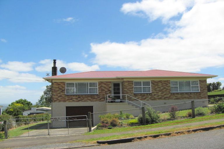 Photo of property in 25 Paparata Road, Bombay, 2675