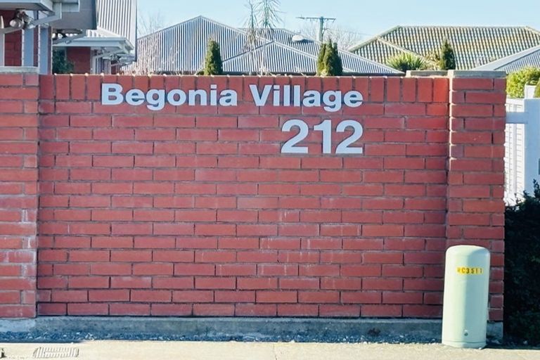 Photo of property in 12/212 Lyttelton Street, Spreydon, Christchurch, 8024