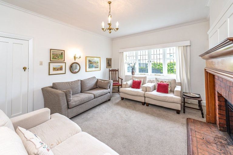 Photo of property in 39 Brassey Road, Saint Johns Hill, Whanganui, 4500