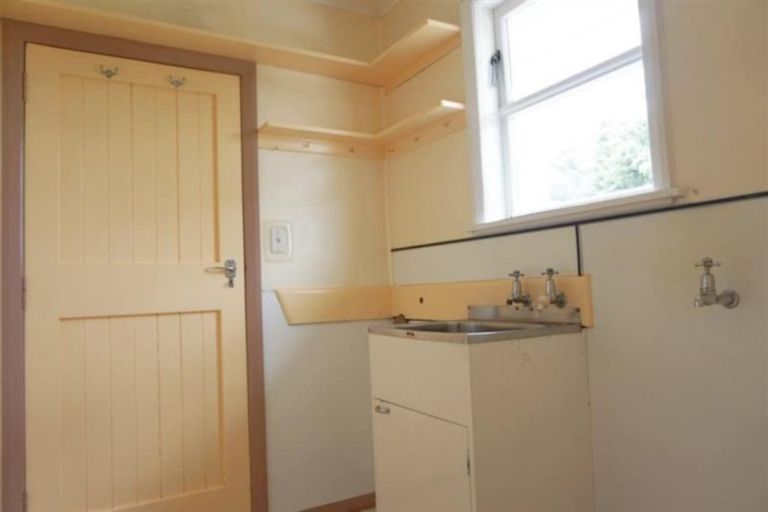 Photo of property in 5 Bowater Place, Manurewa, Auckland, 2102