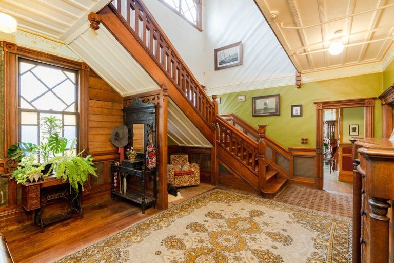 Photo of property in 31 Glenbervie Terrace, Thorndon, Wellington, 6011