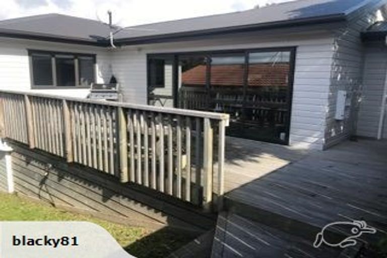 Photo of property in 21c Panorama Road, Mount Wellington, Auckland, 1060