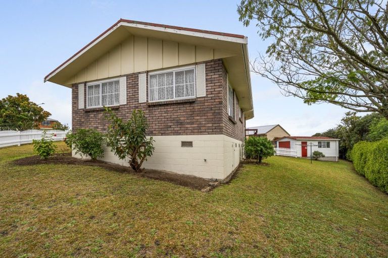 Photo of property in 1 Taumata Place, Hairini, Tauranga, 3112