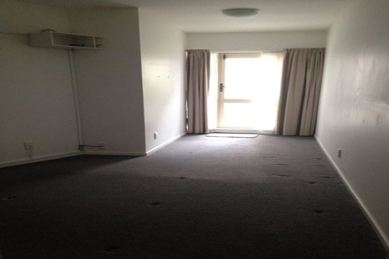 Photo of property in Luxford Villas, 115/72 Herald Street, Berhampore, Wellington, 6023