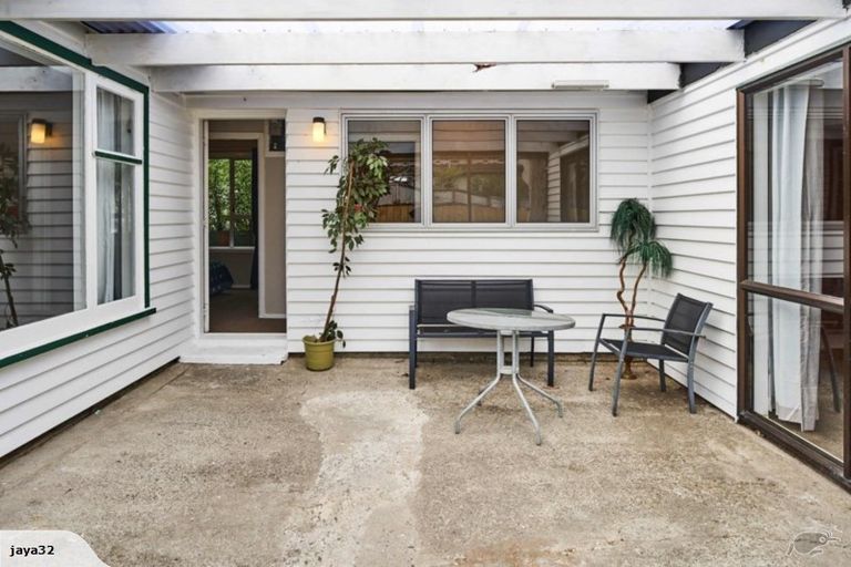 Photo of property in 72 Hair Street, Wainuiomata, Lower Hutt, 5014