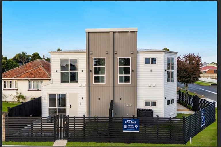 Photo of property in 30 Carruth Road, Papatoetoe, Auckland, 2025