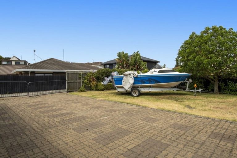 Photo of property in 6 Terrace Avenue, Mount Maunganui, 3116