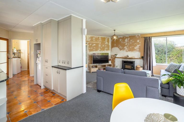 Photo of property in 13 Farrier Grove, Featherston, 5710