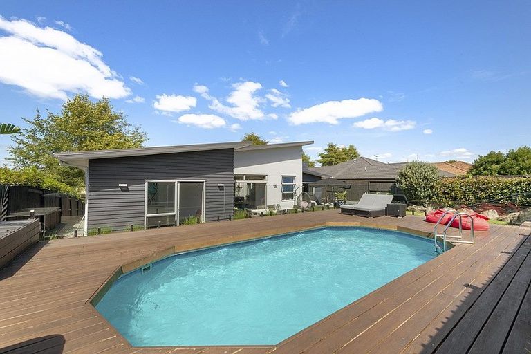 Photo of property in 47 Inverness Drive, Pyes Pa, Tauranga, 3112