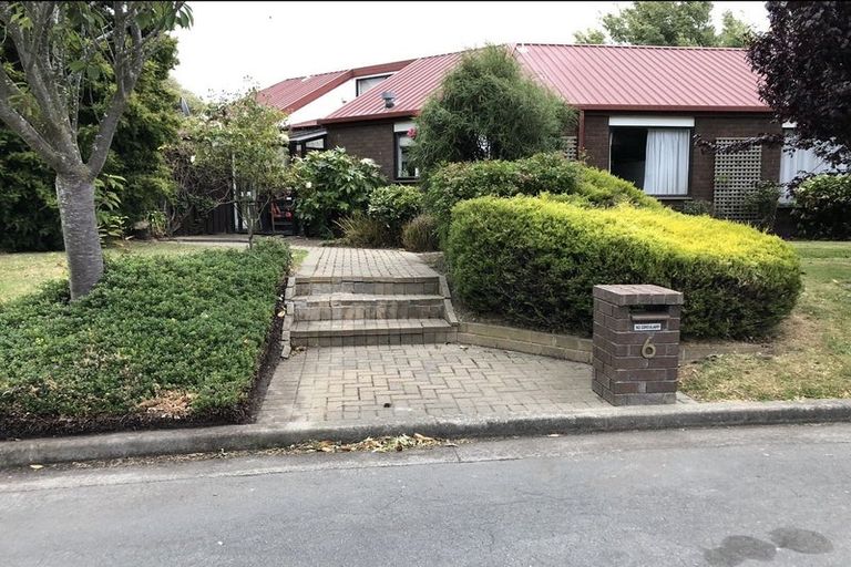 Photo of property in 6 Lakeview Place, Halswell, Christchurch, 8025