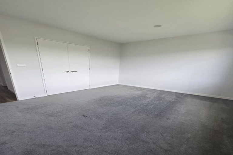 Photo of property in 167 Godfrey Drive, Orewa, 0931
