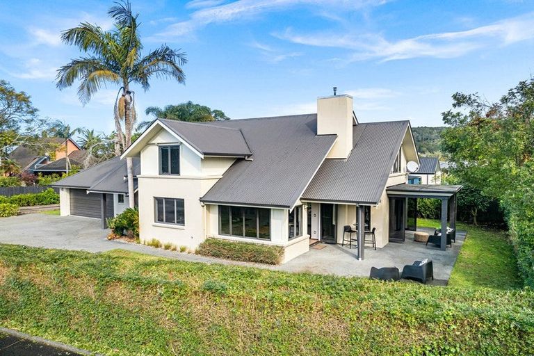 Photo of property in 98b Western Hills Drive, Kensington, Whangarei, 0112