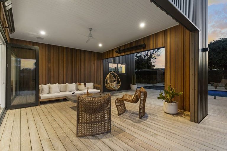 Photo of property in 221 Sylvia Road, Whangamata, 3620