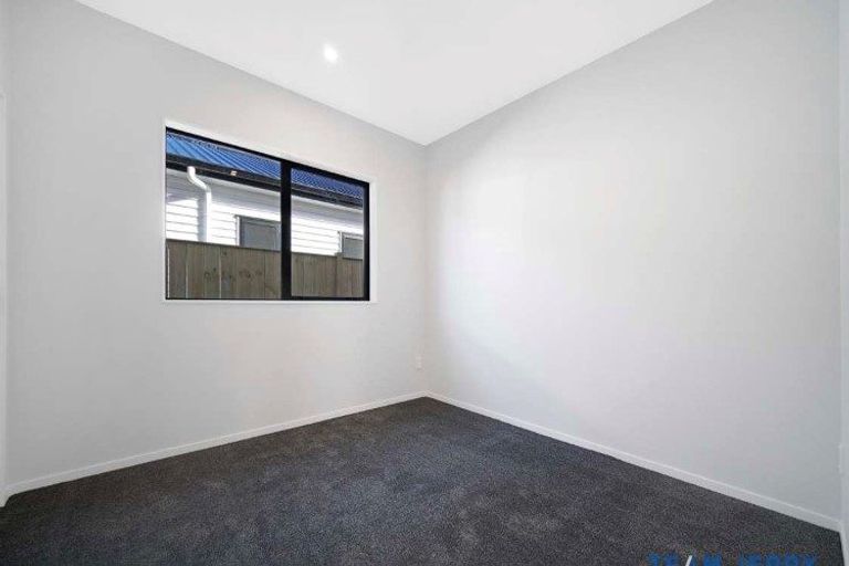 Photo of property in 17 Huringa Road, Karaka, Papakura, 2113