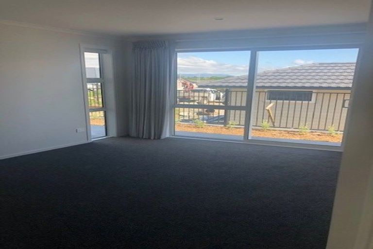 Photo of property in 2 Richardson Road, Omokoroa, 3114