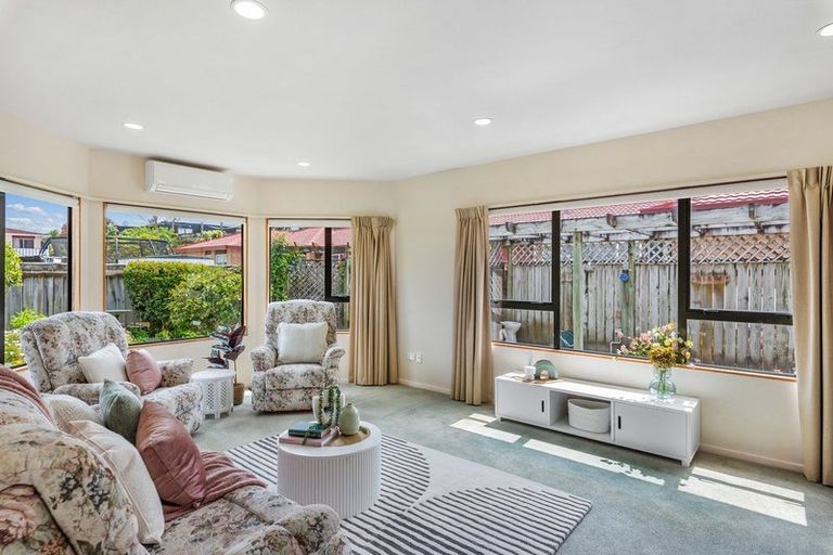 Photo of property in 7 Beachwater Grove, Paraparaumu Beach, Paraparaumu, 5032