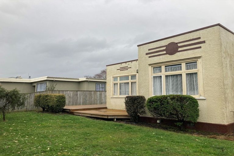 Photo of property in 40 Thyra Street, Dannevirke, 4930