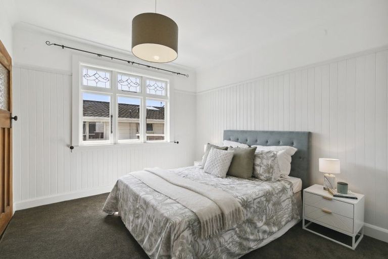 Photo of property in 22 Izard Road, Khandallah, Wellington, 6035