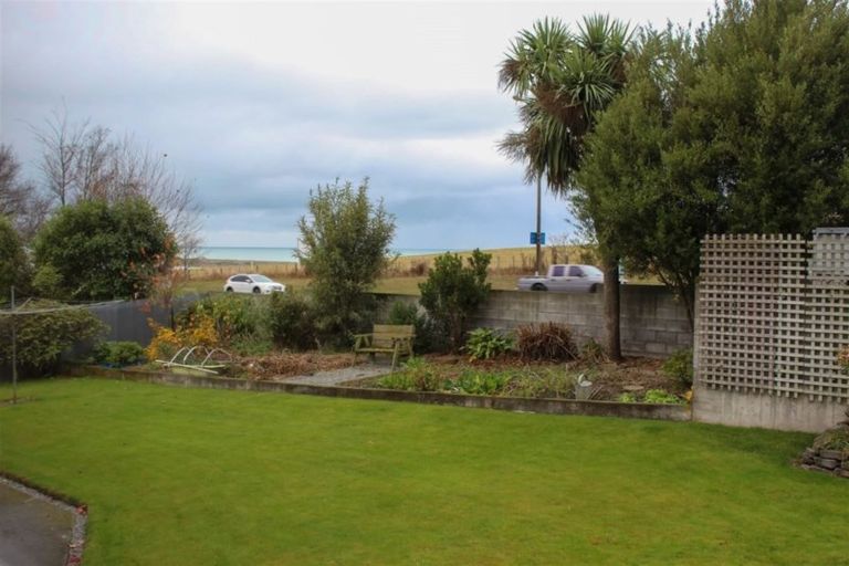 Photo of property in 7 Cook Street, Oceanview, Timaru, 7910