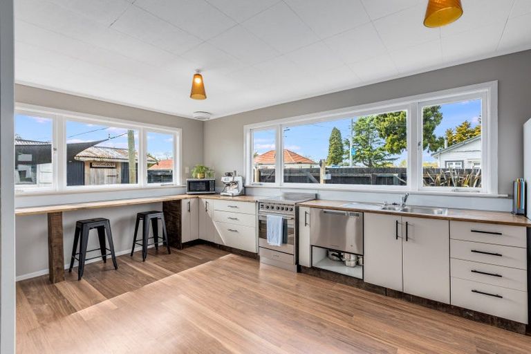 Photo of property in 8 Studholme Street, Morrinsville, 3300