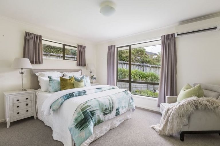 Photo of property in 10 Governor Grey Road, Snells Beach, 0920