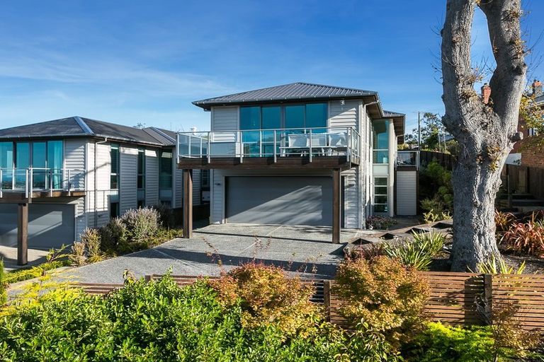 Photo of property in 2 Montecillo Lane, Mornington, Dunedin, 9011