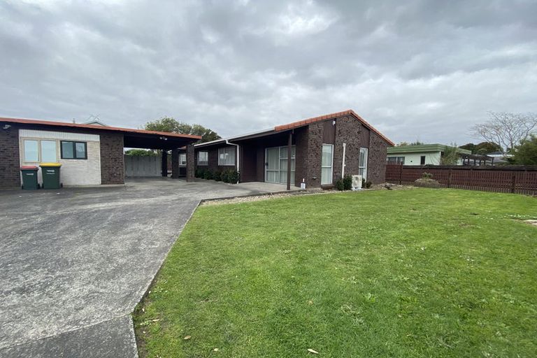 Photo of property in 6 Chichester Drive, Rosehill, Papakura, 2113